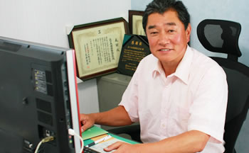 Takehiko Sasaki, President